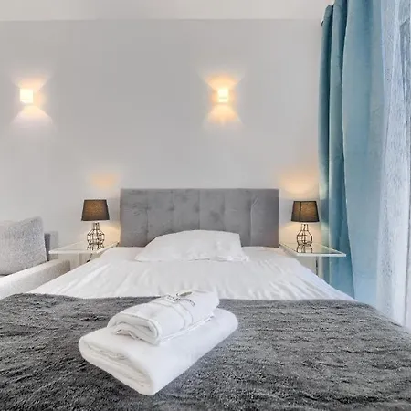 Exclusive Nautica Apartment