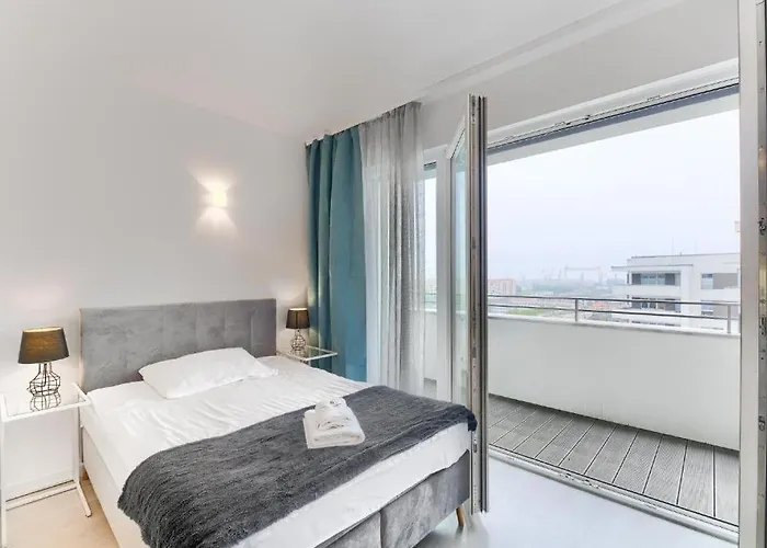 Exclusive Nautica * シュチェチン